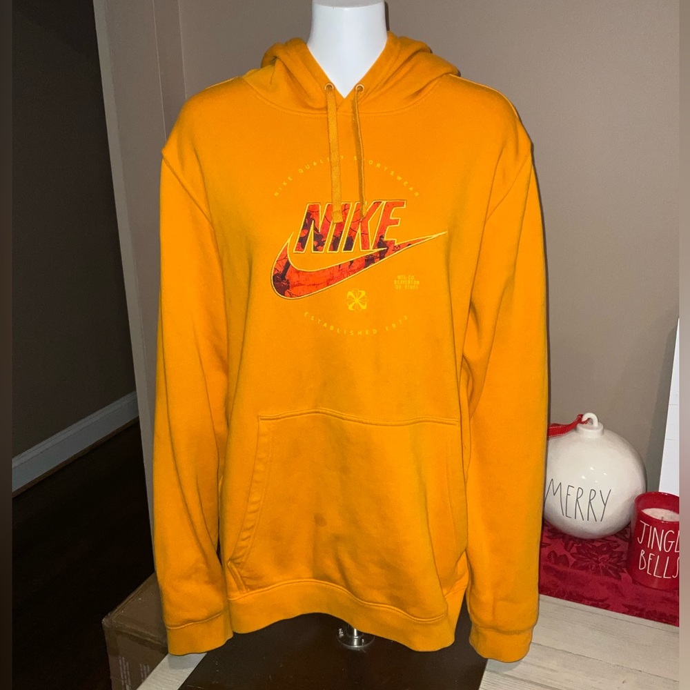 Men Nike Orange Hoodie size XL